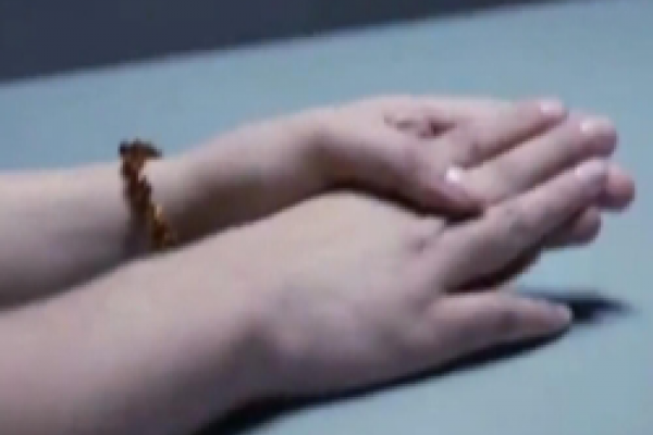 Amber Friendship Bracelets gintarinė apyrankė TV ekrane